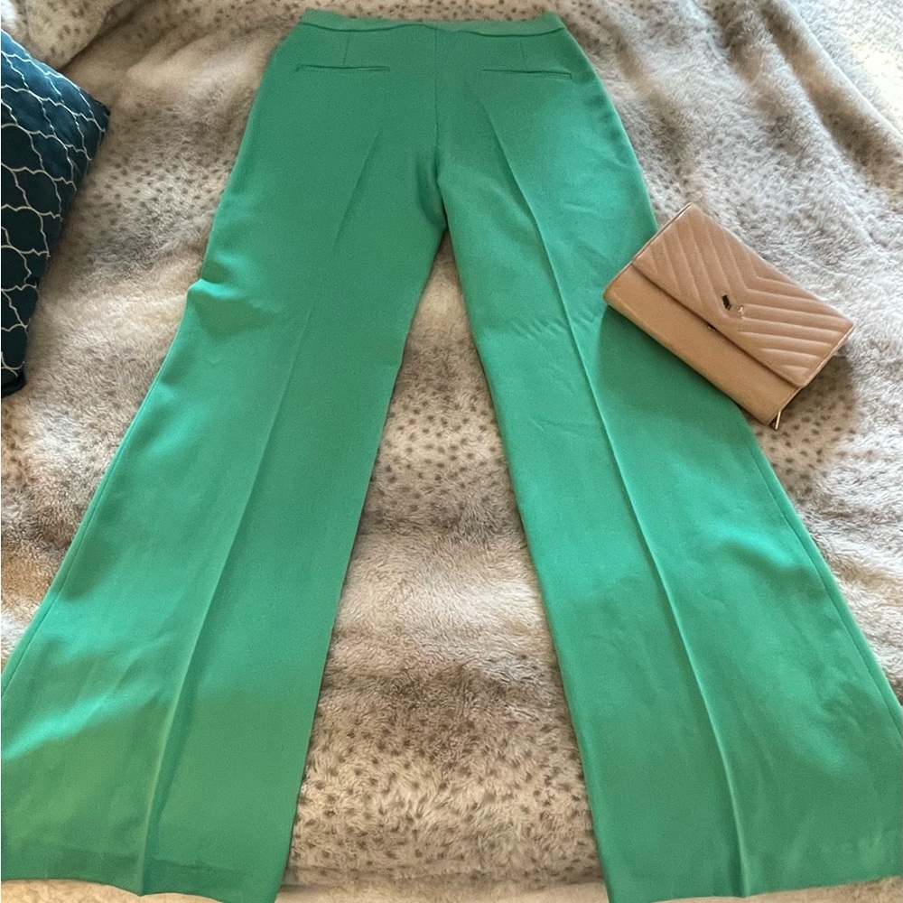 Classic green trousers by Boule de Niege